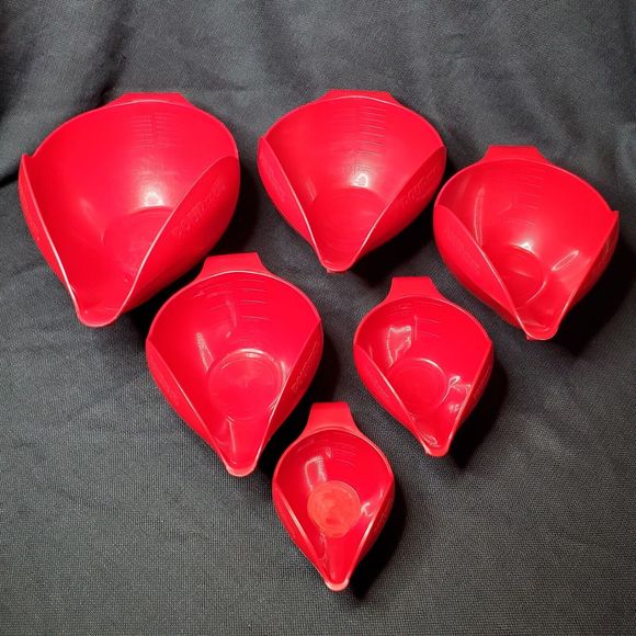 Randy Kaas POURfect Measuring Bowls Red Lot of 6 Handles Mixing Non Skid Bottom - Picture 13 of 15